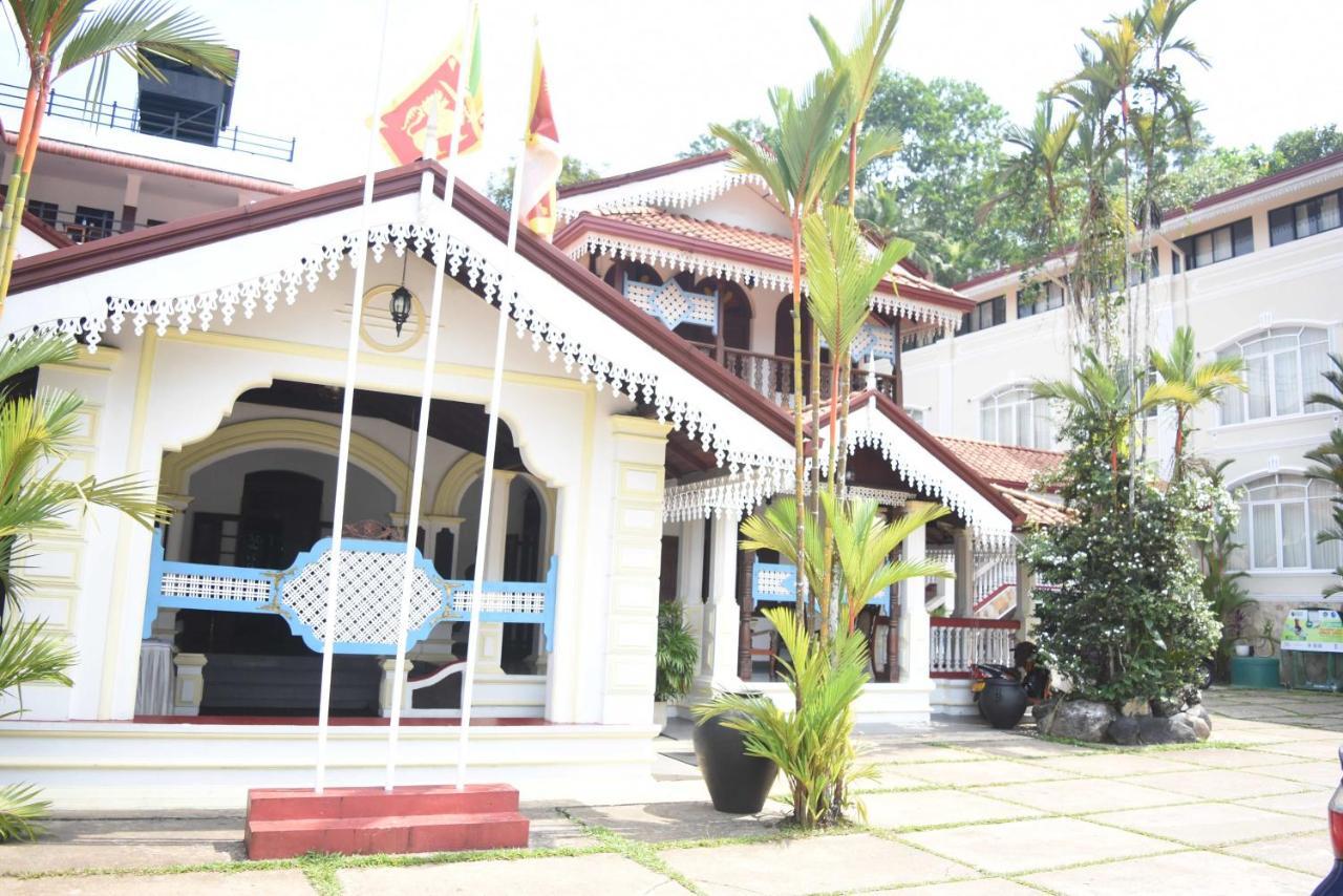 Centauria Hill Resort Ratnapura Exterior foto